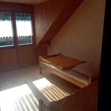 Nyaraló Na Samote *